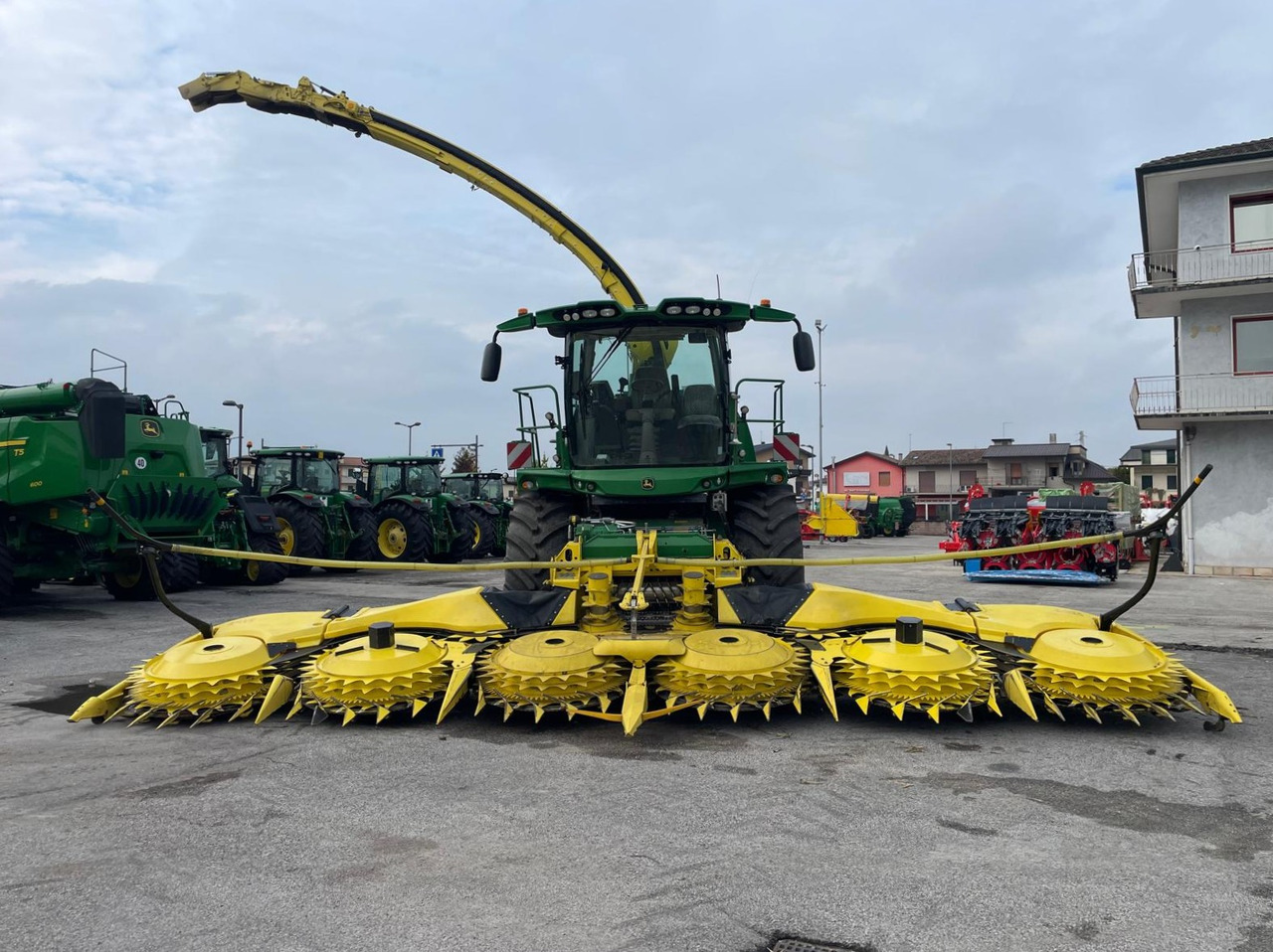 JOHN DEERE TRINCIA 9700i - Ενσιρωτική μηχανή: φωτογραφία 2 JOHN DEERE TRINCIA 9700i - Ενσιρωτική μηχανή: φωτογραφία 2