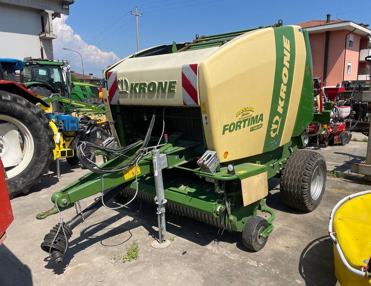 KRONE ROTOPRESSA FORTIMA F 1600 MC - Χορτοδετική μηχανή στρόγγυλης μπάλας: φωτογραφία 1 KRONE ROTOPRESSA FORTIMA F 1600 MC - Χορτοδετική μηχανή στρόγγυλης μπάλας: φωτογραφία 1