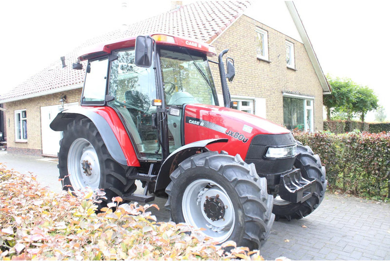 Case IH JX80U - Τρακτέρ: φωτογραφία 1 Case IH JX80U - Τρακτέρ: φωτογραφία 1