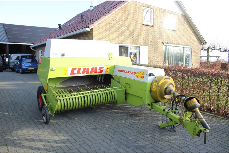 Claas Markant 65 - Μηχανή συγκομιδής: φωτογραφία 1 Claas Markant 65 - Μηχανή συγκομιδής: φωτογραφία 1