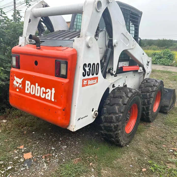 100%Ready Bobcat S300 Well Sold Most Famous Brand High Quality Bobcat S300 Skid Steer Loader for Sale - Φορτωτής πλάγιας ολίσθησης: φωτογραφία 5 100%Ready Bobcat S300 Well Sold Most Famous Brand High Quality Bobcat S300 Skid Steer Loader for Sale - Φορτωτής πλάγιας ολίσθησης: φωτογραφία 5
