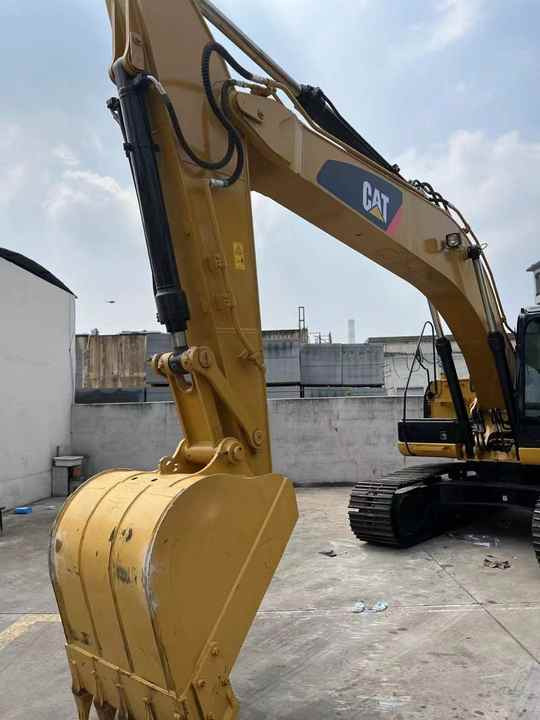 Ερπυστριοφόρος εκσκαφέας Reasonable Price Japan Original 330d2 Caterpillar Excavator CAT USED  329D2 320D2 325D 315D Excavator: φωτογραφία 6