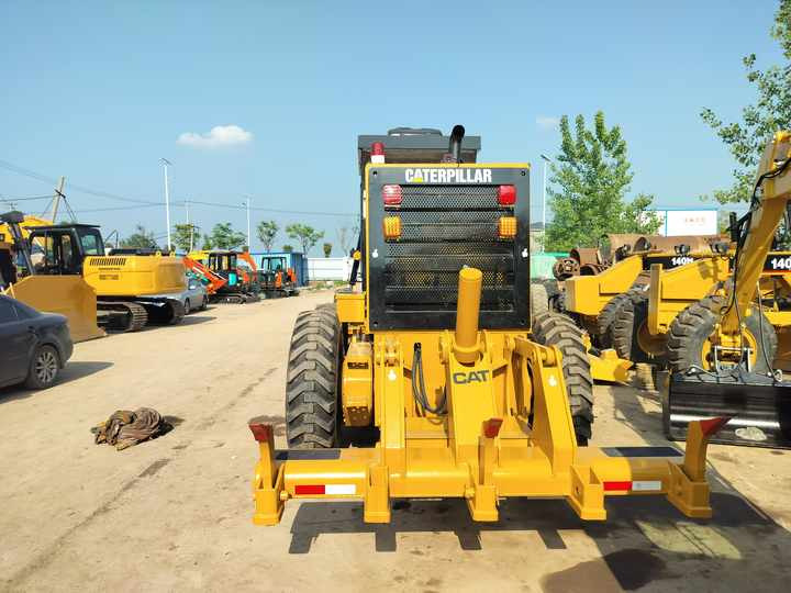Used CAT 140H Motor Grader From Japan with Excellent Performance Caterpillar 140h in Good Condition for Sale - Γκρέιντερ: φωτογραφία 4 Used CAT 140H Motor Grader From Japan with Excellent Performance Caterpillar 140h in Good Condition for Sale - Γκρέιντερ: φωτογραφία 4