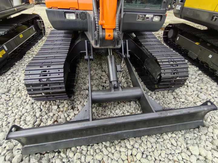 Used Digger DOOSAN DX60 Construction Machinery Construction Digger Used DOOSAN DX60 Cheap Excavator - Ερπυστριοφόρος εκσκαφέας: φωτογραφία 4 Used Digger DOOSAN DX60 Construction Machinery Construction Digger Used DOOSAN DX60 Cheap Excavator - Ερπυστριοφόρος εκσκαφέας: φωτογραφία 4