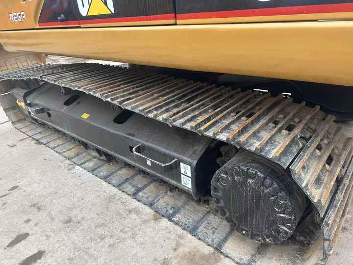 Used Excavator CAT 320C Second Hand Highly Competitive Digging Machine 325C 330C for Sale - Ερπυστριοφόρος εκσκαφέας: φωτογραφία 3 Used Excavator CAT 320C Second Hand Highly Competitive Digging Machine 325C 330C for Sale - Ερπυστριοφόρος εκσκαφέας: φωτογραφία 3