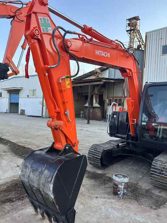 Used Excavator Good Quality Low Price Hitachi ZX70 Excavator in Good Condition for Sale - Ερπυστριοφόρος εκσκαφέας: φωτογραφία 4 Used Excavator Good Quality Low Price Hitachi ZX70 Excavator in Good Condition for Sale - Ερπυστριοφόρος εκσκαφέας: φωτογραφία 4