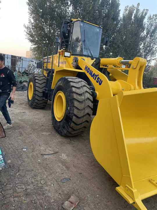 Used Komatsu WA380-3 Front Loader in Very Good Condition Strong Power komatsu 380 Wheel Loader Low Price Hot Sale - Ελαστιχοφόρος φορτωτής: φωτογραφία 2 Used Komatsu WA380-3 Front Loader in Very Good Condition Strong Power komatsu 380 Wheel Loader Low Price Hot Sale - Ελαστιχοφόρος φορτωτής: φωτογραφία 2