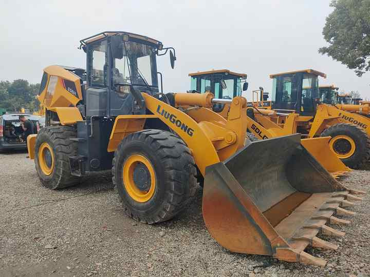 Used LIUGONG 856H wheel in Good Condition for sale 90%new uesd Loader liugong 856h Used Loader For Sale - Ελαστιχοφόρος φορτωτής: φωτογραφία 2 Used LIUGONG 856H wheel in Good Condition for sale 90%new uesd Loader liugong 856h Used Loader For Sale - Ελαστιχοφόρος φορτωτής: φωτογραφία 2