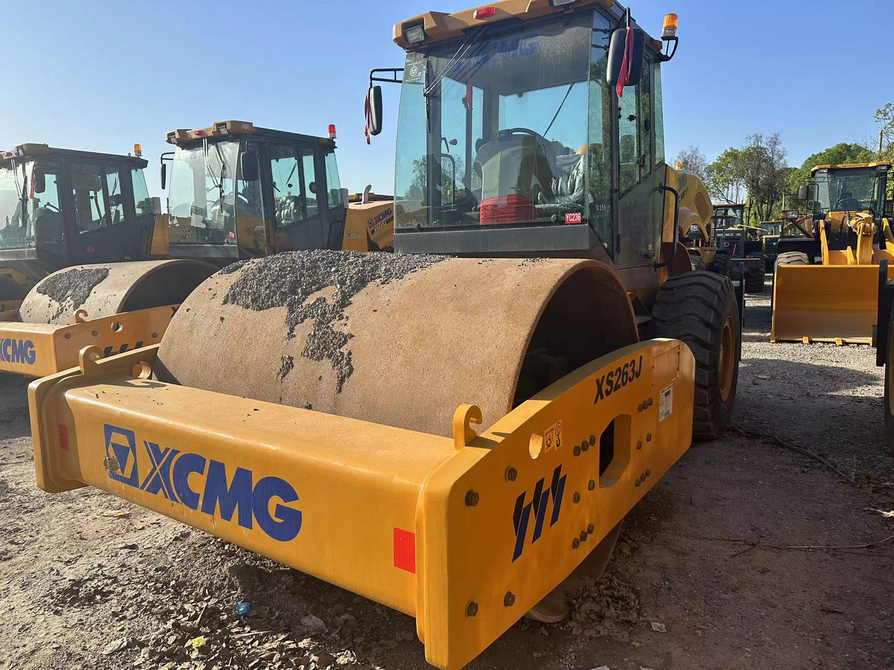 XCMG XS263J - Ασφαλτικός οδοστρωτήρας: φωτογραφία 1 XCMG XS263J - Ασφαλτικός οδοστρωτήρας: φωτογραφία 1