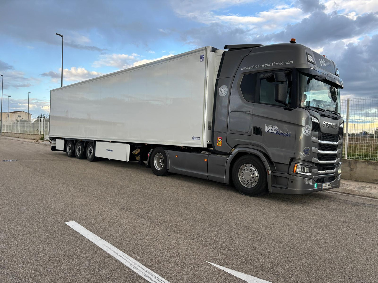SCANIA S500 - Φορτηγό ψυγείο: φωτογραφία 1 SCANIA S500 - Φορτηγό ψυγείο: φωτογραφία 1