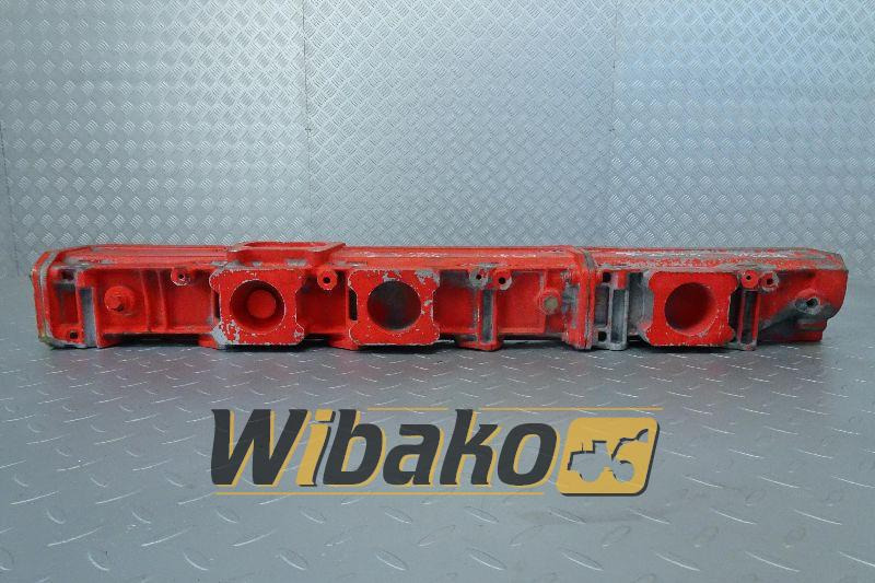 Intake manifold Deutz 04283995R - Πολλαπλή εισαγωγής για Κατασκευή μηχανήματα: φωτογραφία 1 Intake manifold Deutz 04283995R - Πολλαπλή εισαγωγής για Κατασκευή μηχανήματα: φωτογραφία 1