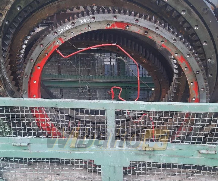 O&k MH PLUS - Περιστροφική πλάκα για Κατασκευή μηχανήματα: φωτογραφία 1 O&k MH PLUS - Περιστροφική πλάκα για Κατασκευή μηχανήματα: φωτογραφία 1