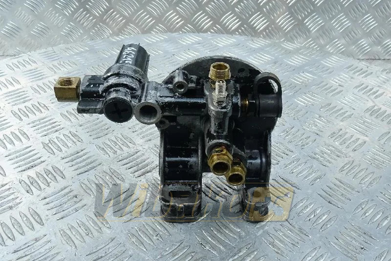 Perkins 1306 1825661C94/1825661C93 - Φίλτρο καυσίμου για Κατασκευή μηχανήματα: φωτογραφία 1 Perkins 1306 1825661C94/1825661C93 - Φίλτρο καυσίμου για Κατασκευή μηχανήματα: φωτογραφία 1