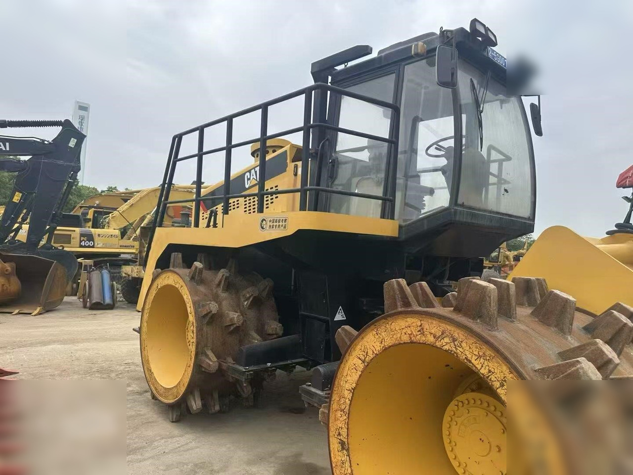 CATERPILLAR 816A - Οδοστρωτήρες: φωτογραφία 1 CATERPILLAR 816A - Οδοστρωτήρες: φωτογραφία 1