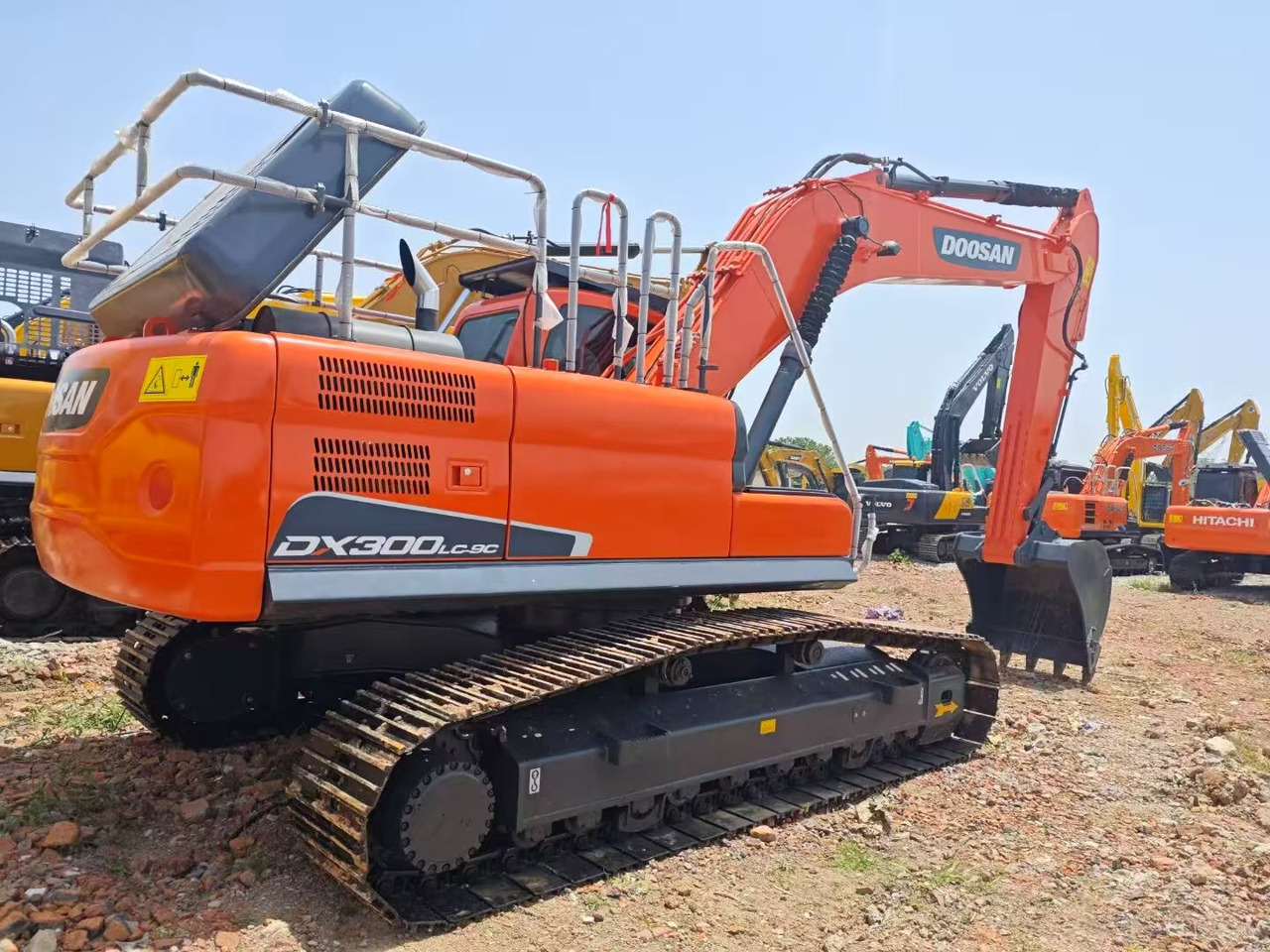 DOOSAN DX300 - Ερπυστριοφόρος εκσκαφέας: φωτογραφία 2 DOOSAN DX300 - Ερπυστριοφόρος εκσκαφέας: φωτογραφία 2
