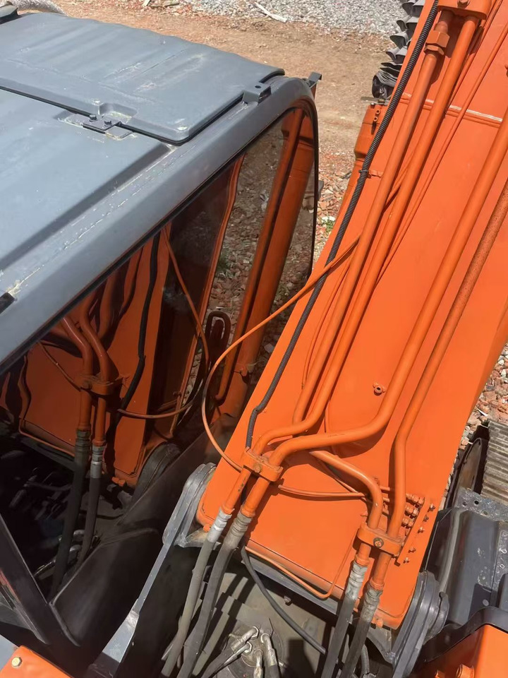 Ερπυστριοφόρος εκσκαφέας HITACHI ZX200: φωτογραφία 16