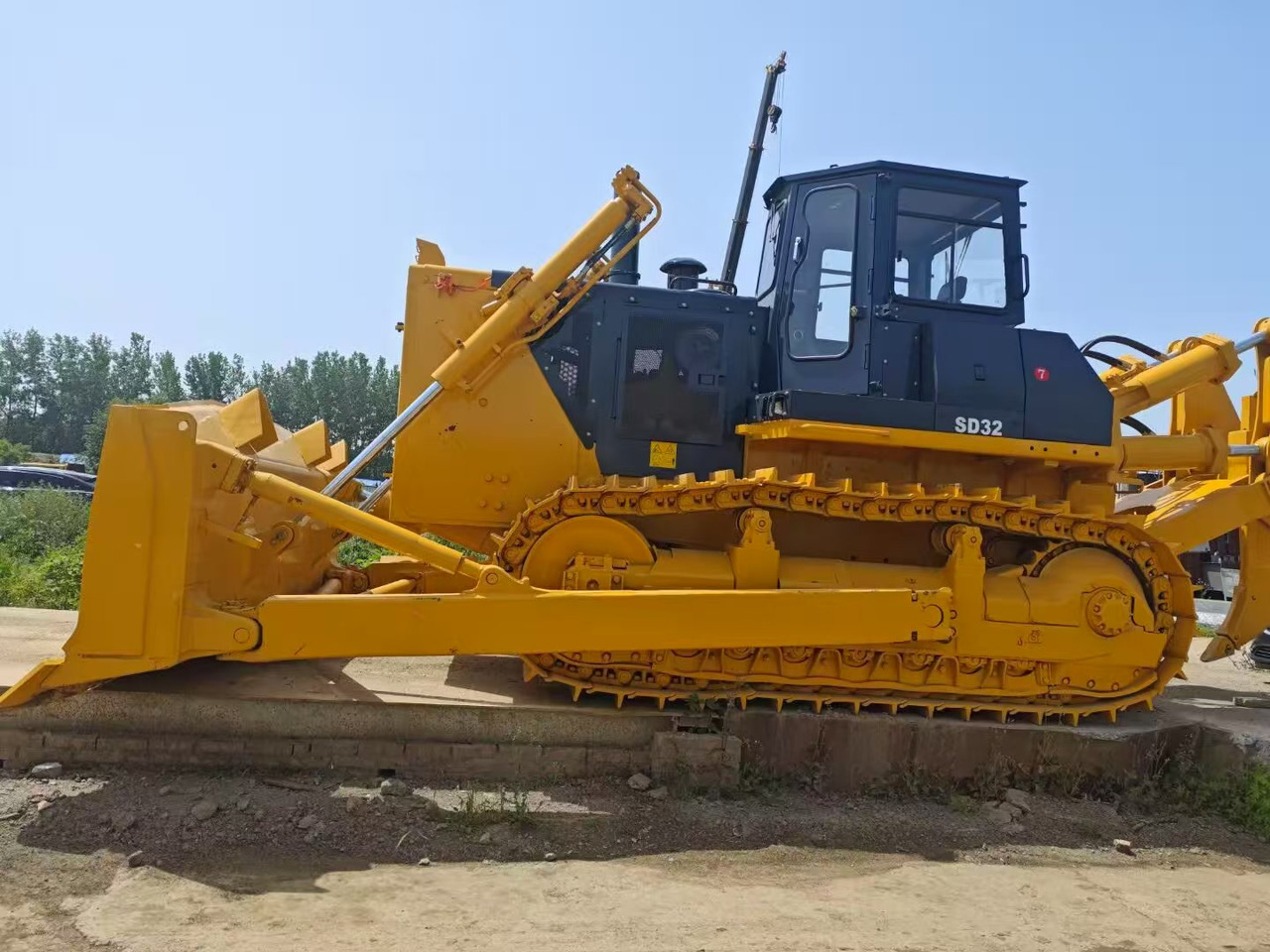 SHANTUI SD22 - Μπουλντόζα: φωτογραφία 5 SHANTUI SD22 - Μπουλντόζα: φωτογραφία 5