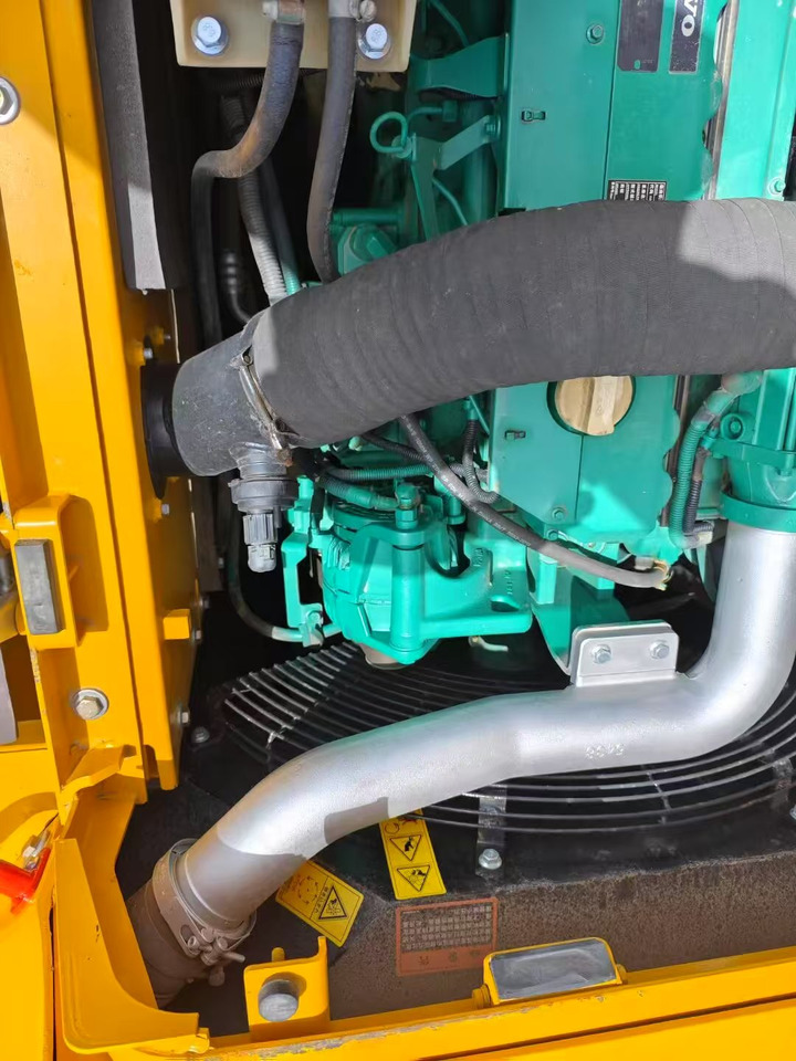 Ερπυστριοφόρος εκσκαφέας volvo EC2500L: φωτογραφία 6