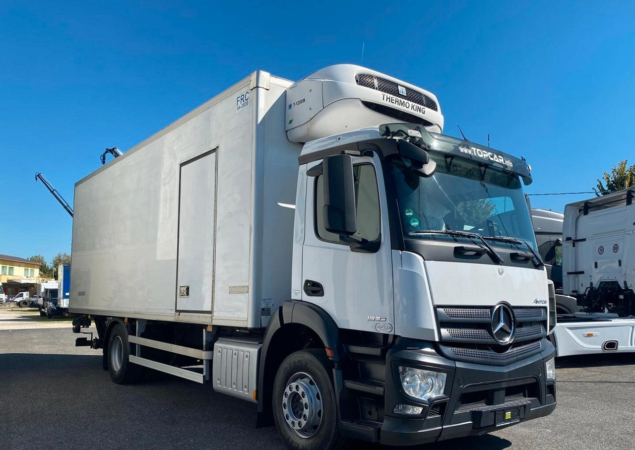 MERCEDES ANTOS 18.33 - Φορτηγό ψυγείο: φωτογραφία 4 MERCEDES ANTOS 18.33 - Φορτηγό ψυγείο: φωτογραφία 4