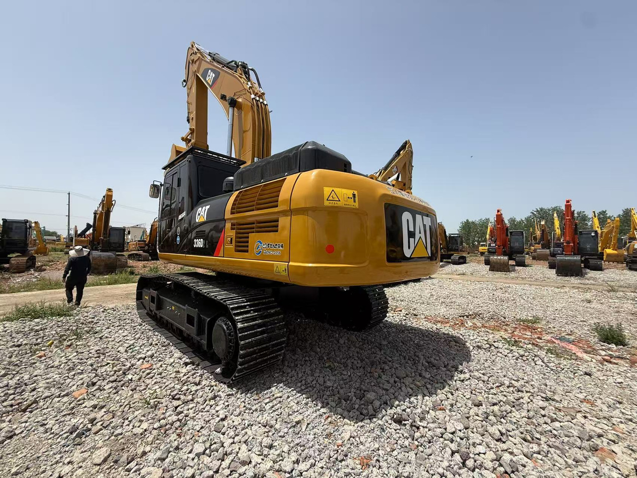 CATERPILLAR Used caterpillar brand 336d excavator on sale excellent condition high quality cat320 .330 336 excavator in stoc - Κατασκευή μηχανήματα: φωτογραφία 1 CATERPILLAR Used caterpillar brand 336d excavator on sale excellent condition high quality cat320 .330 336 excavator in stoc - Κατασκευή μηχανήματα: φωτογραφία 1