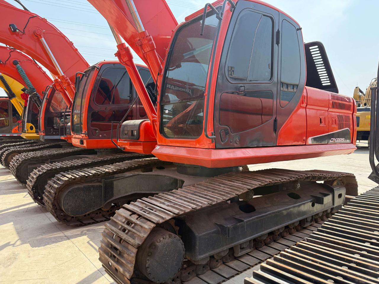 DOOSAN Used Digger Doosan DX225LC-9T Construction Machinery Construction Digger Used Doosan DX225LC-9T Cheap Excavator - Κατασκευή μηχανήματα: φωτογραφία 5 DOOSAN Used Digger Doosan DX225LC-9T Construction Machinery Construction Digger Used Doosan DX225LC-9T Cheap Excavator - Κατασκευή μηχανήματα: φωτογραφία 5
