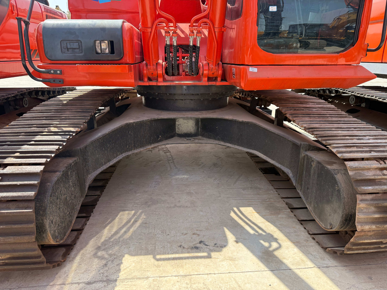 DOOSAN Used Digger Doosan DX225LC-9T Construction Machinery Construction Digger Used Doosan DX225LC-9T Cheap Excavator - Κατασκευή μηχανήματα: φωτογραφία 4 DOOSAN Used Digger Doosan DX225LC-9T Construction Machinery Construction Digger Used Doosan DX225LC-9T Cheap Excavator - Κατασκευή μηχανήματα: φωτογραφία 4