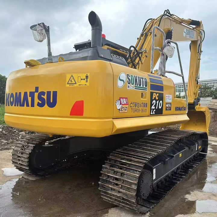 Second Hand Komatsu PC210-8 Excavator 21 Ton Crawler Excavator Japan Brand Low Price with Good Quality for SALE - Ερπυστριοφόρος εκσκαφέας: φωτογραφία 1 Second Hand Komatsu PC210-8 Excavator 21 Ton Crawler Excavator Japan Brand Low Price with Good Quality for SALE - Ερπυστριοφόρος εκσκαφέας: φωτογραφία 1