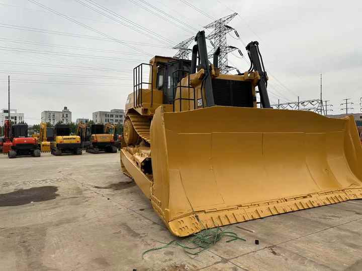 USED ORIGINAL CAT D10r Large Bulldozer for Sale Spot Cat D10 Bulldozer Cat D5 D6 D7 D10 Bulldozer in China - Μπουλντόζα: φωτογραφία 3 USED ORIGINAL CAT D10r Large Bulldozer for Sale Spot Cat D10 Bulldozer Cat D5 D6 D7 D10 Bulldozer in China - Μπουλντόζα: φωτογραφία 3