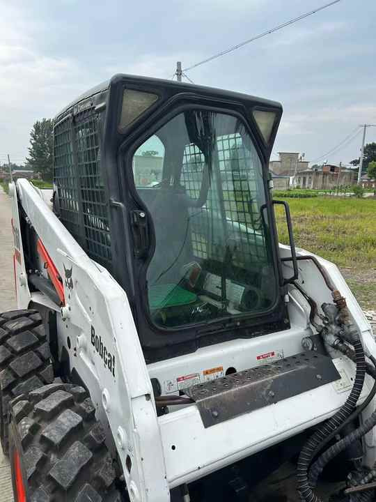 Used Bob Cat Bob Cat S160 Used Mini Skid Steer Wheel Loader Multifunctional Track Loaders Bobcat S160 2.7 Ton - Φορτωτής πλάγιας ολίσθησης: φωτογραφία 2 Used Bob Cat Bob Cat S160 Used Mini Skid Steer Wheel Loader Multifunctional Track Loaders Bobcat S160 2.7 Ton - Φορτωτής πλάγιας ολίσθησης: φωτογραφία 2