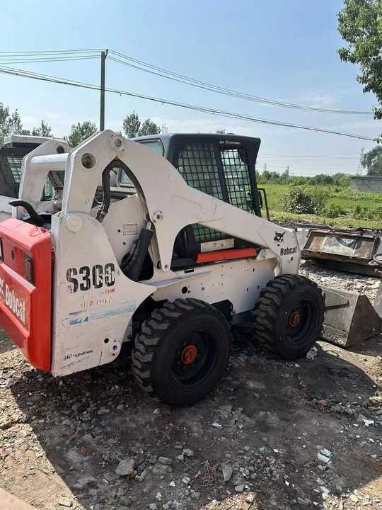 Used Bob Cat Bob Cat S300 Used Skid Steer Wheel Loader Multifunctional Track Loaders Bobcat - Φορτωτής πλάγιας ολίσθησης: φωτογραφία 3 Used Bob Cat Bob Cat S300 Used Skid Steer Wheel Loader Multifunctional Track Loaders Bobcat - Φορτωτής πλάγιας ολίσθησης: φωτογραφία 3