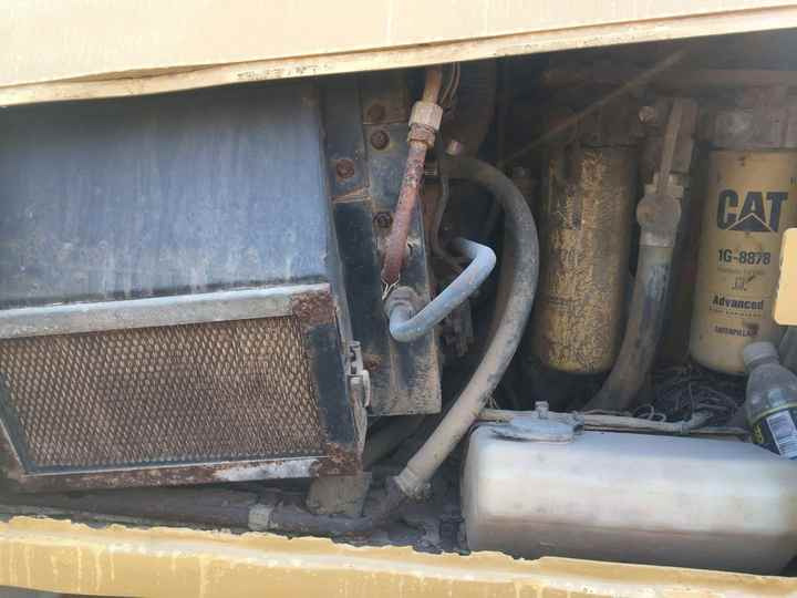 Used Cat Mini Bulldozer D5k D5 D5g Cat Dozers - Μπουλντόζα: φωτογραφία 4 Used Cat Mini Bulldozer D5k D5 D5g Cat Dozers - Μπουλντόζα: φωτογραφία 4