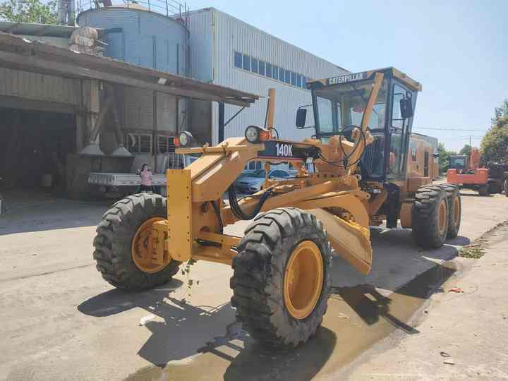 Used Caterpillar CAT 140k Land Road Motor Grader CAT140k Used Grader Cheap Price for Sale - Γκρέιντερ: φωτογραφία 3 Used Caterpillar CAT 140k Land Road Motor Grader CAT140k Used Grader Cheap Price for Sale - Γκρέιντερ: φωτογραφία 3