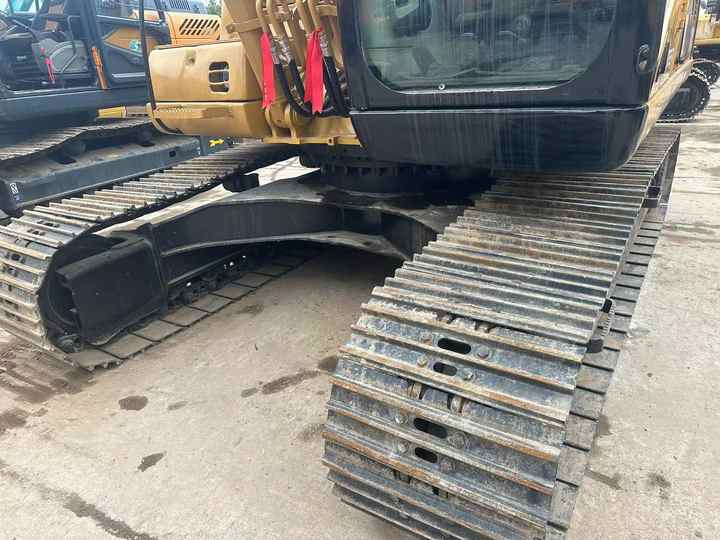 Used Excavator CAT 320C Second Hand Highly Competitive Digging Machine 325C 330C for Sale - Ερπυστριοφόρος εκσκαφέας: φωτογραφία 4 Used Excavator CAT 320C Second Hand Highly Competitive Digging Machine 325C 330C for Sale - Ερπυστριοφόρος εκσκαφέας: φωτογραφία 4