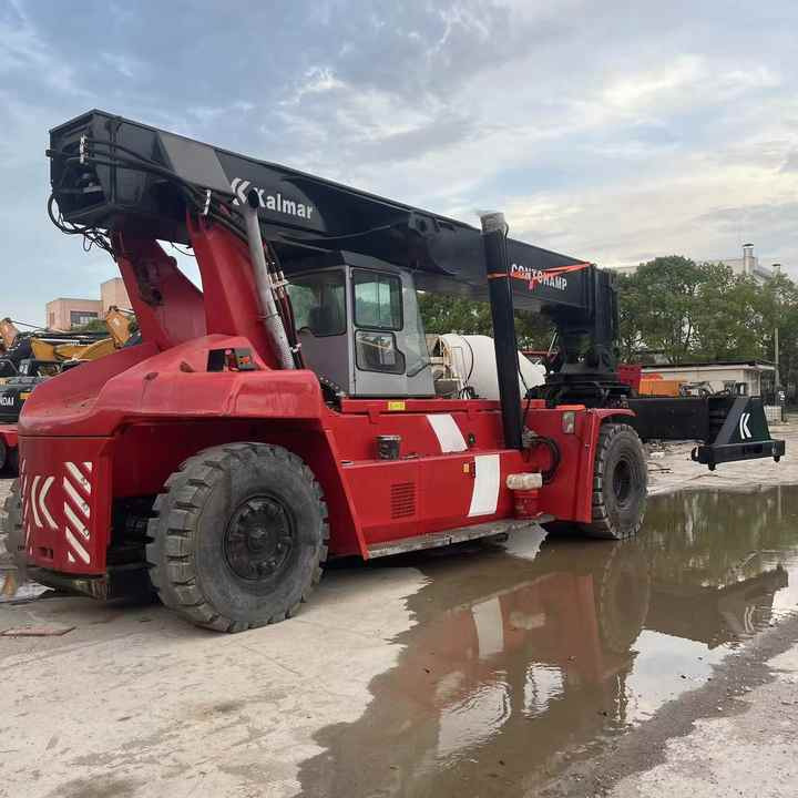 Used KALMAR DRF450-60S5 Port Reach Stacker Container Dedicated 45t - Reachstacker: φωτογραφία 2 Used KALMAR DRF450-60S5 Port Reach Stacker Container Dedicated 45t - Reachstacker: φωτογραφία 2