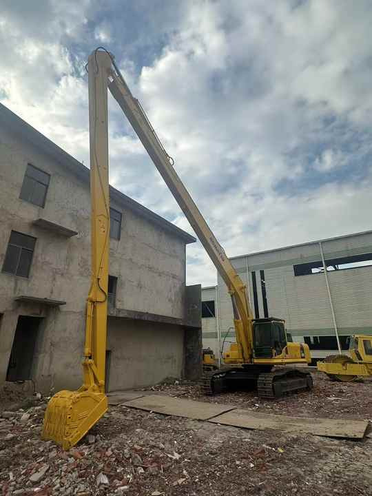 Used Komatsu PC450-8 Excavator Carrying Extra Long Arm Superior Performance Used Komatsu 45 Tonne Hydraulic Excavator Hot Sale - Ερπυστριοφόρος εκσκαφέας: φωτογραφία 3 Used Komatsu PC450-8 Excavator Carrying Extra Long Arm Superior Performance Used Komatsu 45 Tonne Hydraulic Excavator Hot Sale - Ερπυστριοφόρος εκσκαφέας: φωτογραφία 3