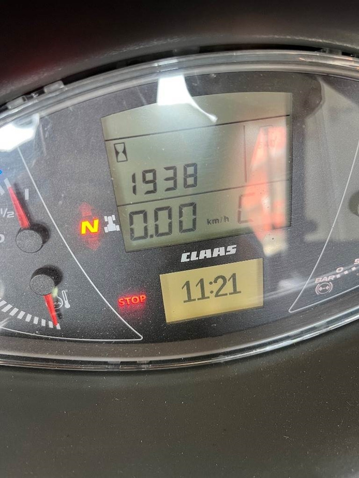 Τρακτέρ Claas Arion 440: φωτογραφία 6