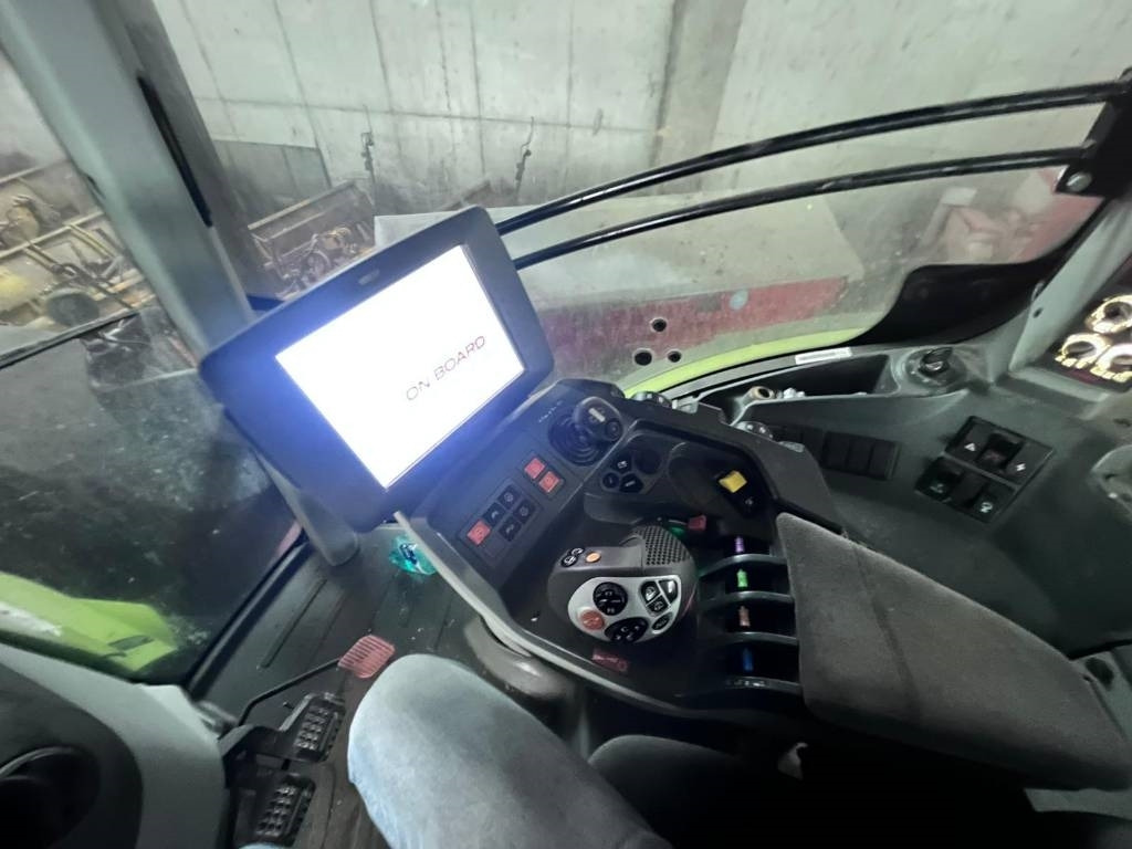 Μίσθωση Claas Axion 950 Cmatic  Claas Axion 950 Cmatic: φωτογραφία 10