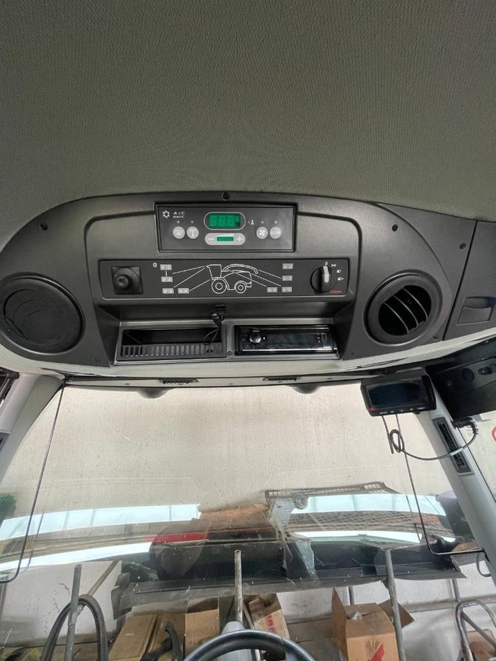 Claas Jaguar 990 - Ενσιρωτική μηχανή: φωτογραφία 5 Claas Jaguar 990 - Ενσιρωτική μηχανή: φωτογραφία 5