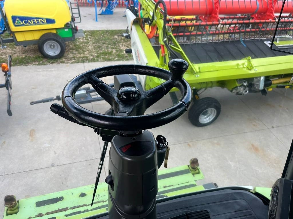 Claas Lexion 560 TT  - Θεριζοαλωνιστική μηχανή: φωτογραφία 3 Claas Lexion 560 TT  - Θεριζοαλωνιστική μηχανή: φωτογραφία 3