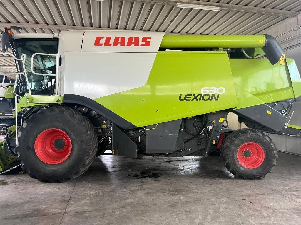 Claas Lexion 630 Montana  - Θεριζοαλωνιστική μηχανή: φωτογραφία 1 Claas Lexion 630 Montana  - Θεριζοαλωνιστική μηχανή: φωτογραφία 1