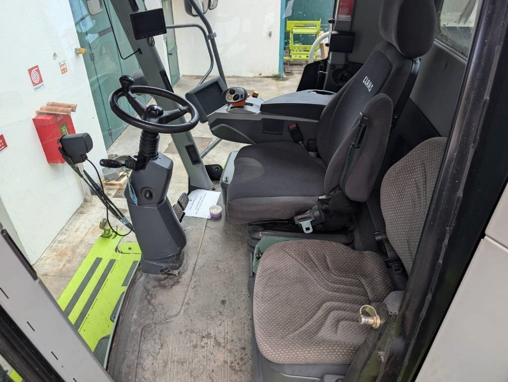 Claas Lexion 760 TT  - Θεριζοαλωνιστική μηχανή: φωτογραφία 5 Claas Lexion 760 TT  - Θεριζοαλωνιστική μηχανή: φωτογραφία 5