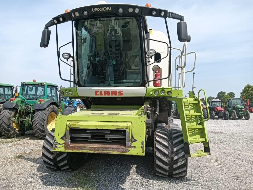 Claas Lexion 760 TT - Θεριζοαλωνιστική μηχανή: φωτογραφία 2 Claas Lexion 760 TT - Θεριζοαλωνιστική μηχανή: φωτογραφία 2
