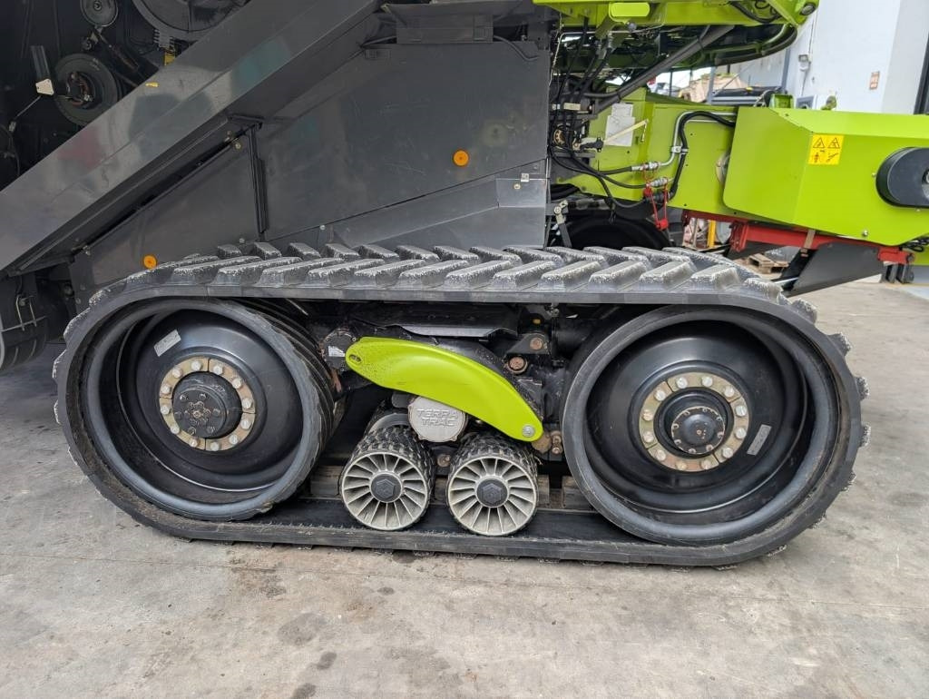 Θεριζοαλωνιστική μηχανή Claas Lexion 760 TT: φωτογραφία 18