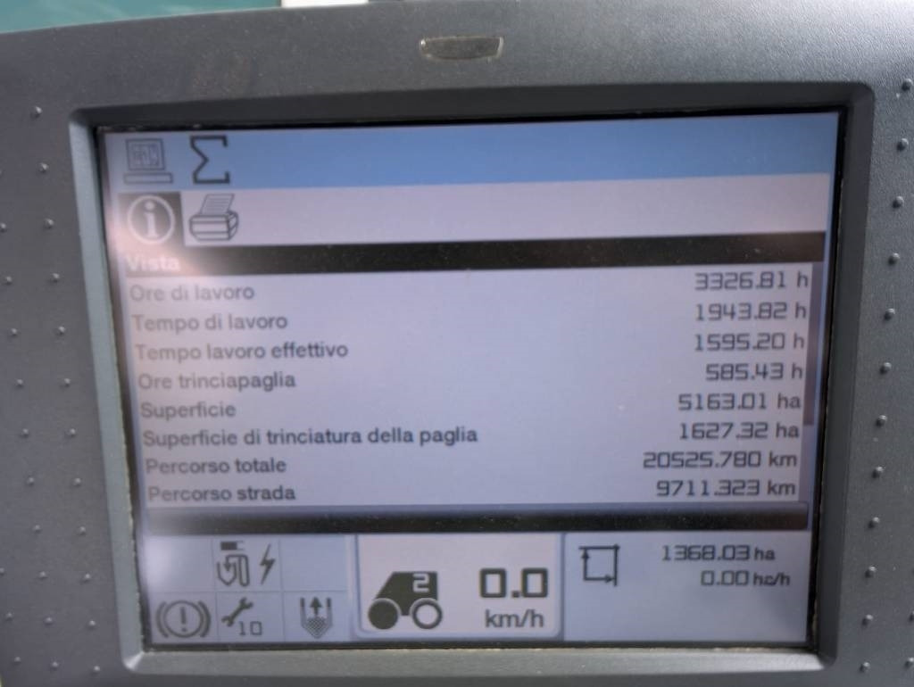 Θεριζοαλωνιστική μηχανή Claas Lexion 760 TT: φωτογραφία 8