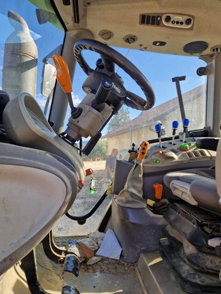 Deutz-fahr 5115 - Τρακτέρ: φωτογραφία 4 Deutz-fahr 5115 - Τρακτέρ: φωτογραφία 4