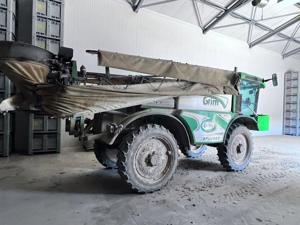 GRIM SERIE 7 M - Αυτοκινούμενο ψεκαστικό: φωτογραφία 3 GRIM SERIE 7 M - Αυτοκινούμενο ψεκαστικό: φωτογραφία 3