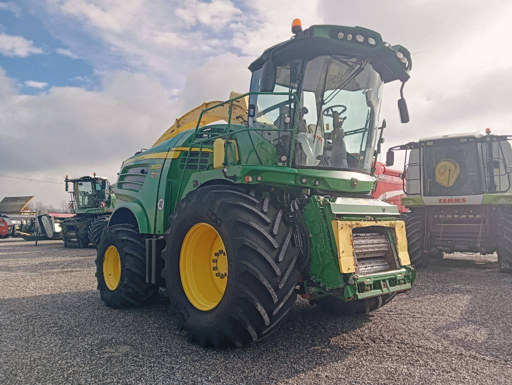 John Deere 8800 - Ενσιρωτική μηχανή: φωτογραφία 1 John Deere 8800 - Ενσιρωτική μηχανή: φωτογραφία 1