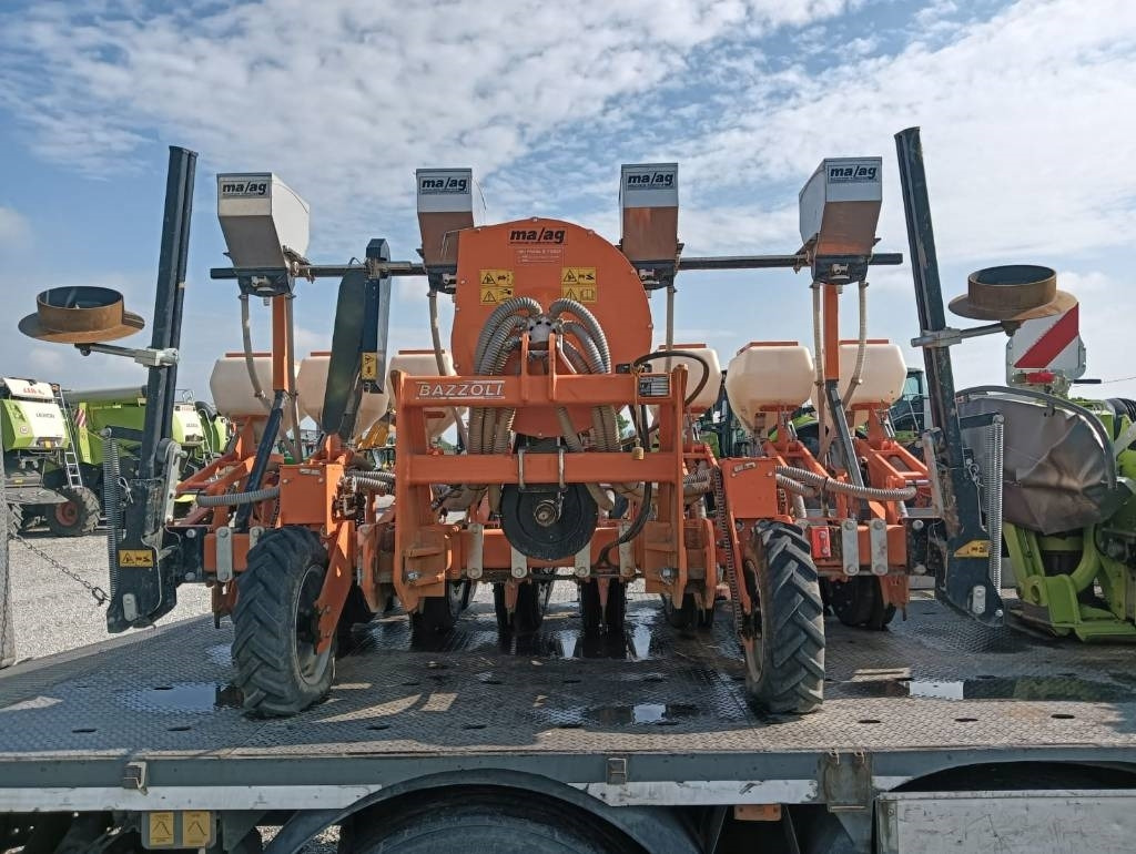 MAAG SDE8TEM - Σπαρτική μηχανή ακριβείας: φωτογραφία 1 MAAG SDE8TEM - Σπαρτική μηχανή ακριβείας: φωτογραφία 1