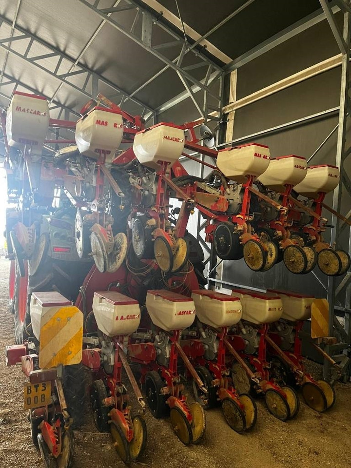 Mascar M 12 - Σπαρτική μηχανή ακριβείας: φωτογραφία 5 Mascar M 12 - Σπαρτική μηχανή ακριβείας: φωτογραφία 5