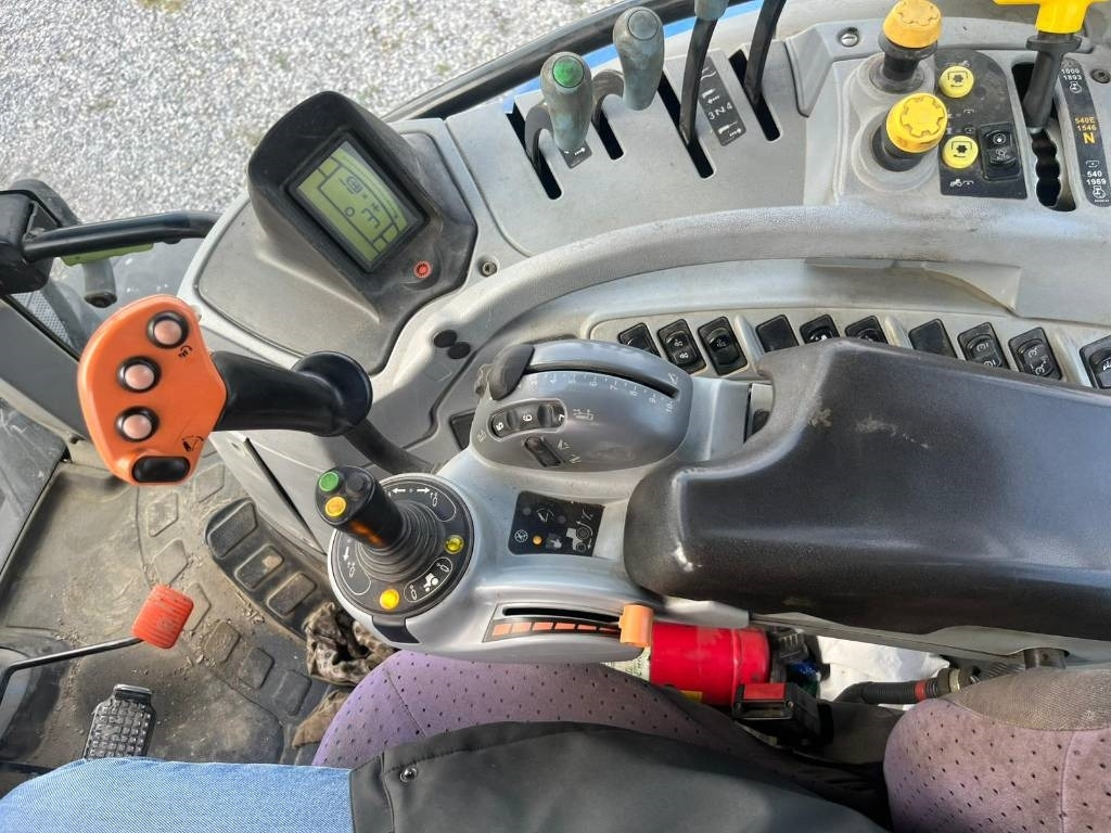 Τρακτέρ New Holland T 7.200: φωτογραφία 20